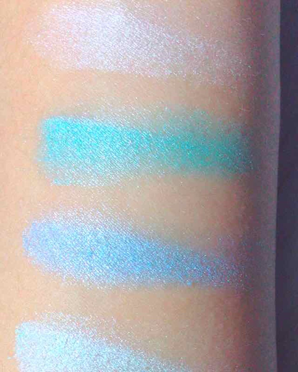 エルファー パールインアイシャドウ/DAISO/アイシャドウパレットを使ったクチコミ(2枚目)