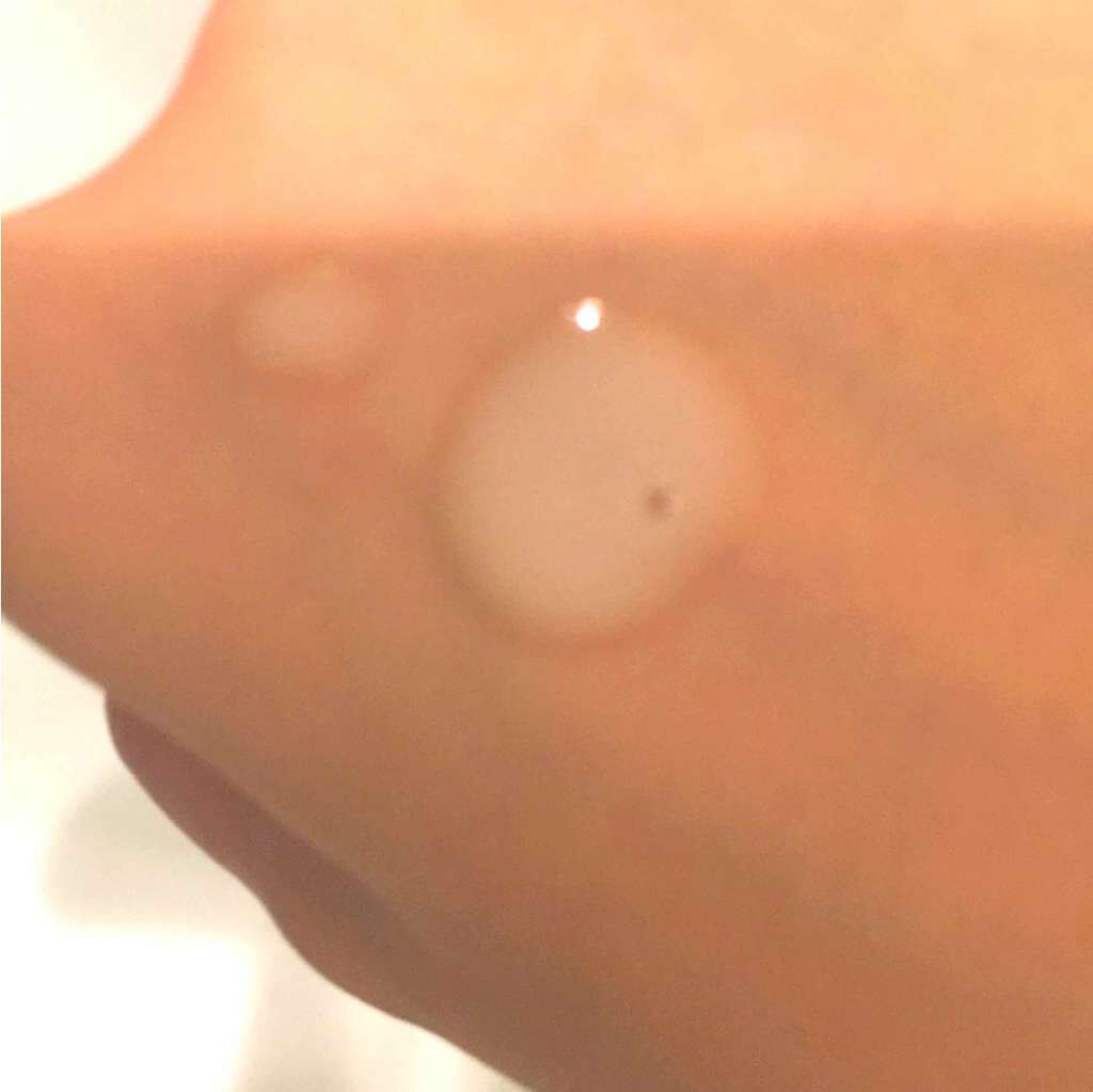 サンカット ウルトラUV スーパーパーフェクトジェル(スーパーウォータープルーフ)/サンカット®/日焼け止めジェルを使ったクチコミ（2枚目）