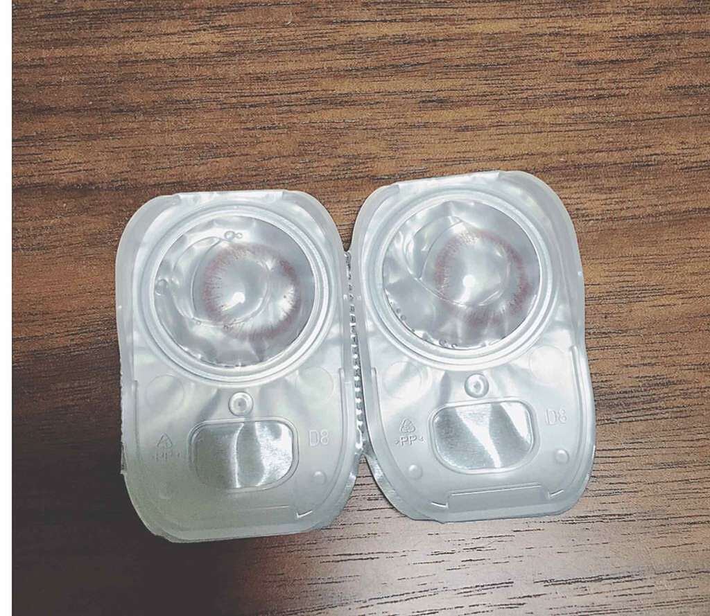 エルージュ 2weeks/éRouge/2週間(2WEEKS)カラコンを使ったクチコミ(2枚目)