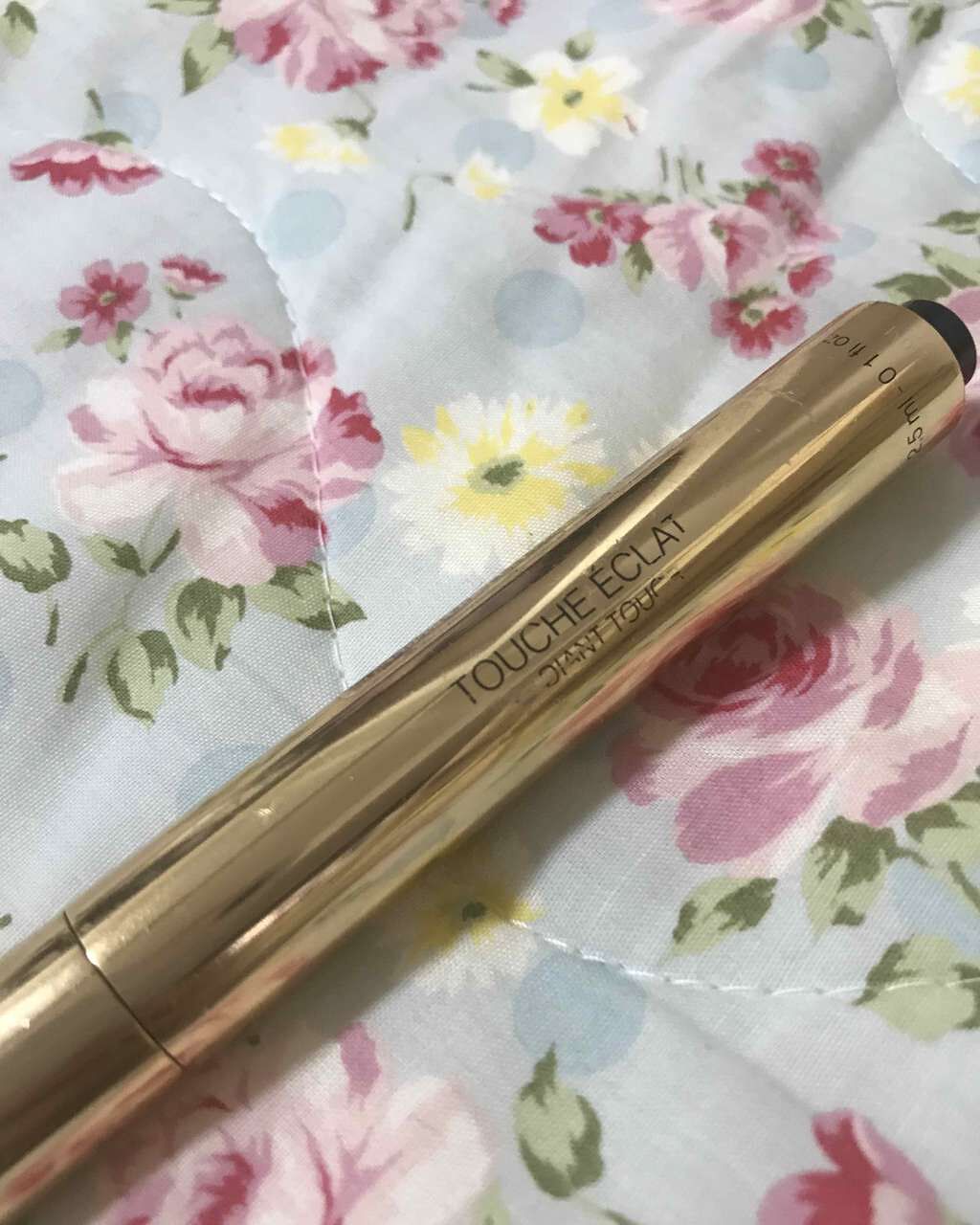 ラディアント タッチ/YVES SAINT LAURENT BEAUTE/リキッドコンシーラーを使ったクチコミ(1枚目)