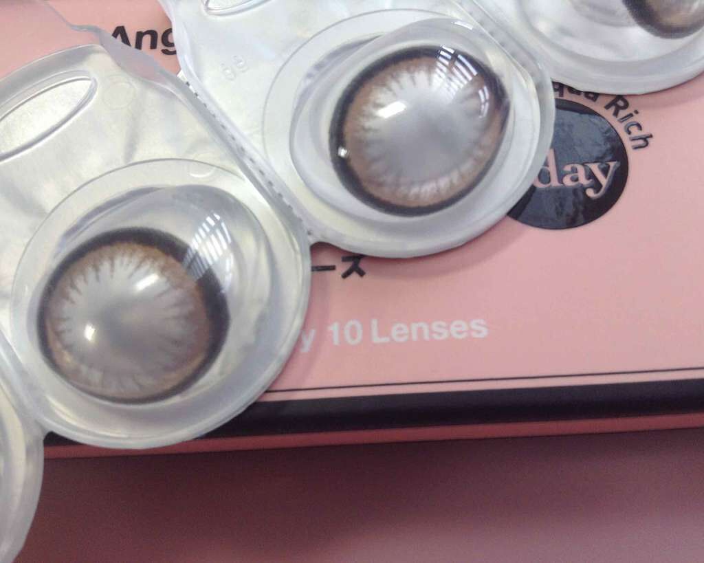 Angelcolor Bambi Series Vintage 1day/AngelColor/ワンデー(1DAY)カラコンを使ったクチコミ(2枚目)