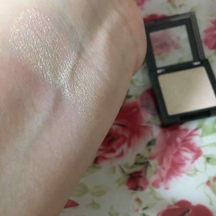 シングルアイシャドウ/マリブビューティー/単色アイシャドウを使ったクチコミ(3枚目)