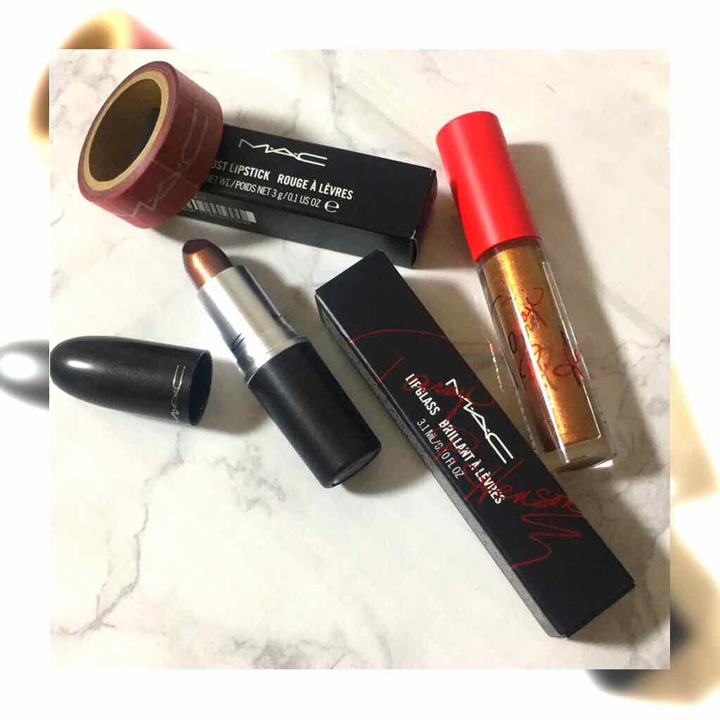 リップガラス ビバ グラム タラジ P. ヘンソン 2/M・A・C/リップグロスを使ったクチコミ（1枚目）