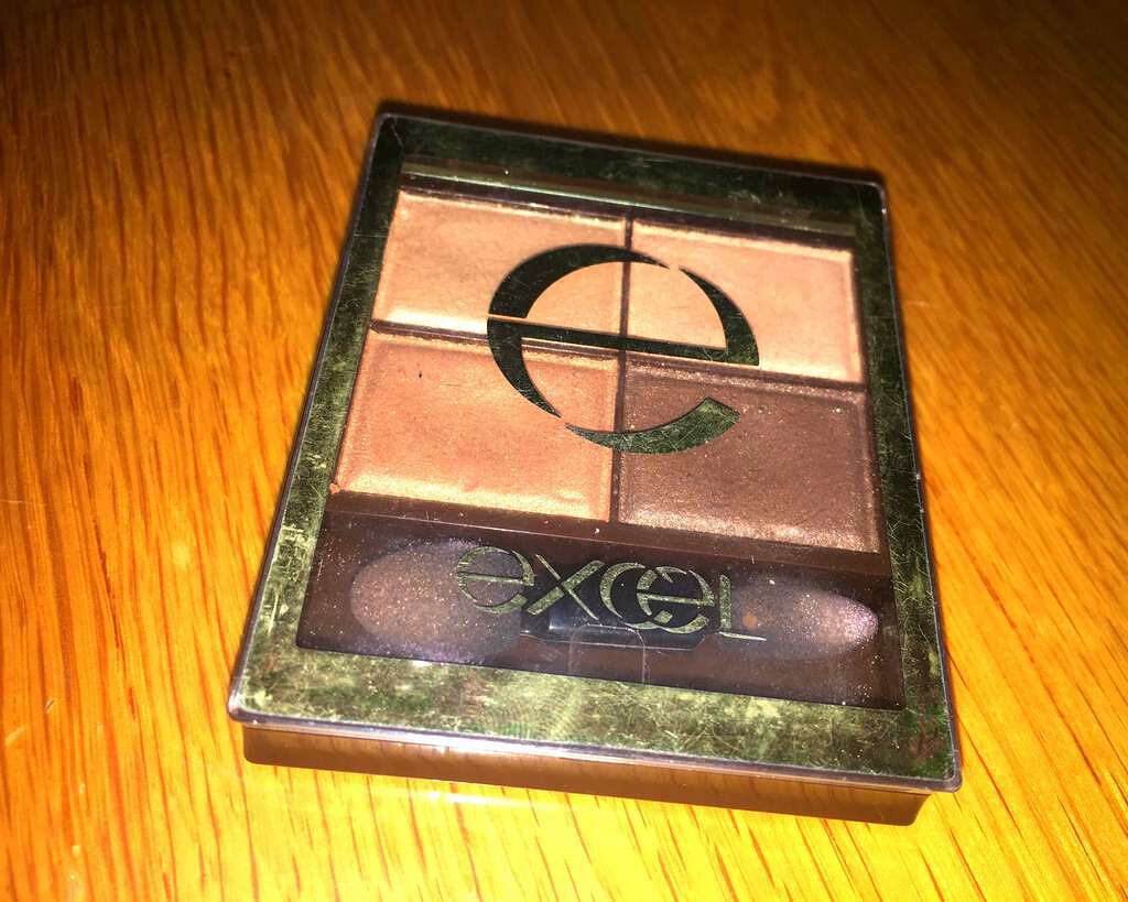 スキニーリッチシャドウ/excel/アイシャドウパレットを使ったクチコミ(1枚目)