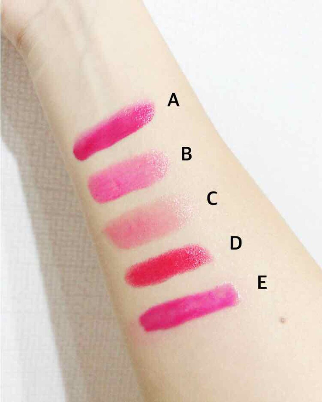 ルージュ ヴォリュプテ シャイン/YVES SAINT LAURENT BEAUTE/口紅を使ったクチコミ(2枚目)