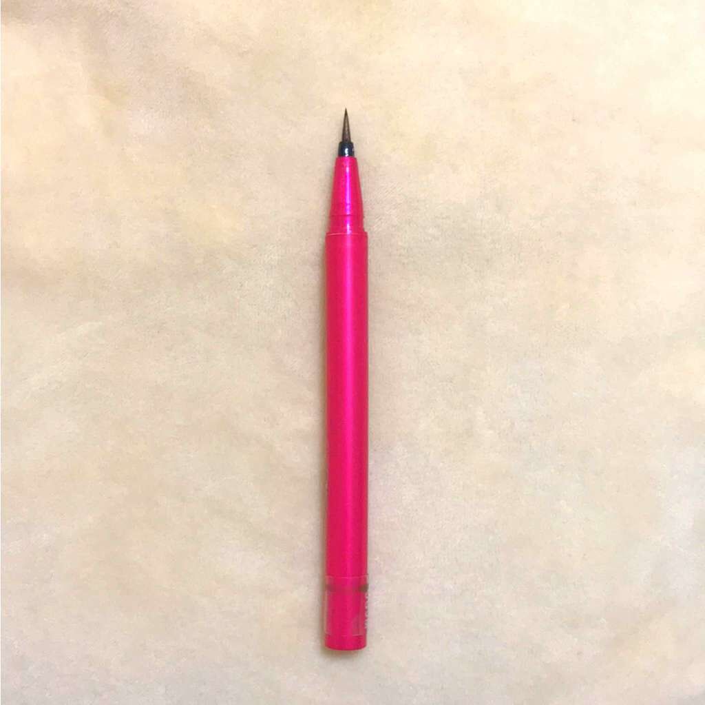 「密着アイライナー」しなやか筆リキッド/デジャヴュ/リキッドアイライナーを使ったクチコミ(2枚目)