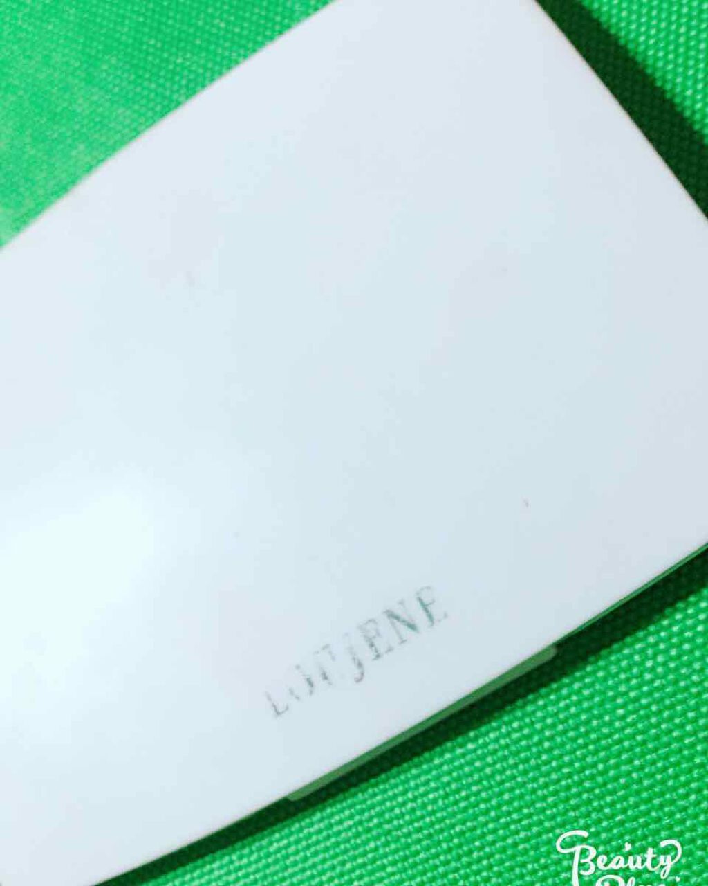 12色アイシャドウパレット/LOUJENE/アイシャドウパレットを使ったクチコミ(1枚目)