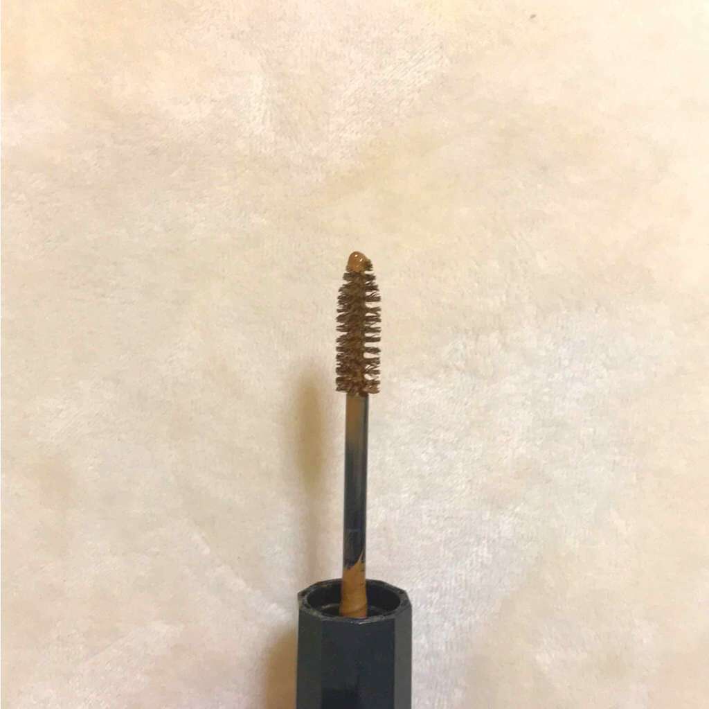カラーリングアイブロウ/ヘビーローテーション/眉マスカラを使ったクチコミ(2枚目)
