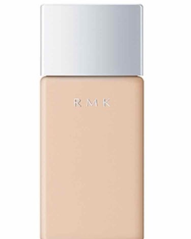 RMK  UVリクイドファンデーション102
 ¥4860(税込)

ナチュラルな仕上がりで、
べとつかないサラサラタイプ。
厚塗りにならず、
自然な仕上がり尚且つ浮かない！
少量で仕上げれます♡

