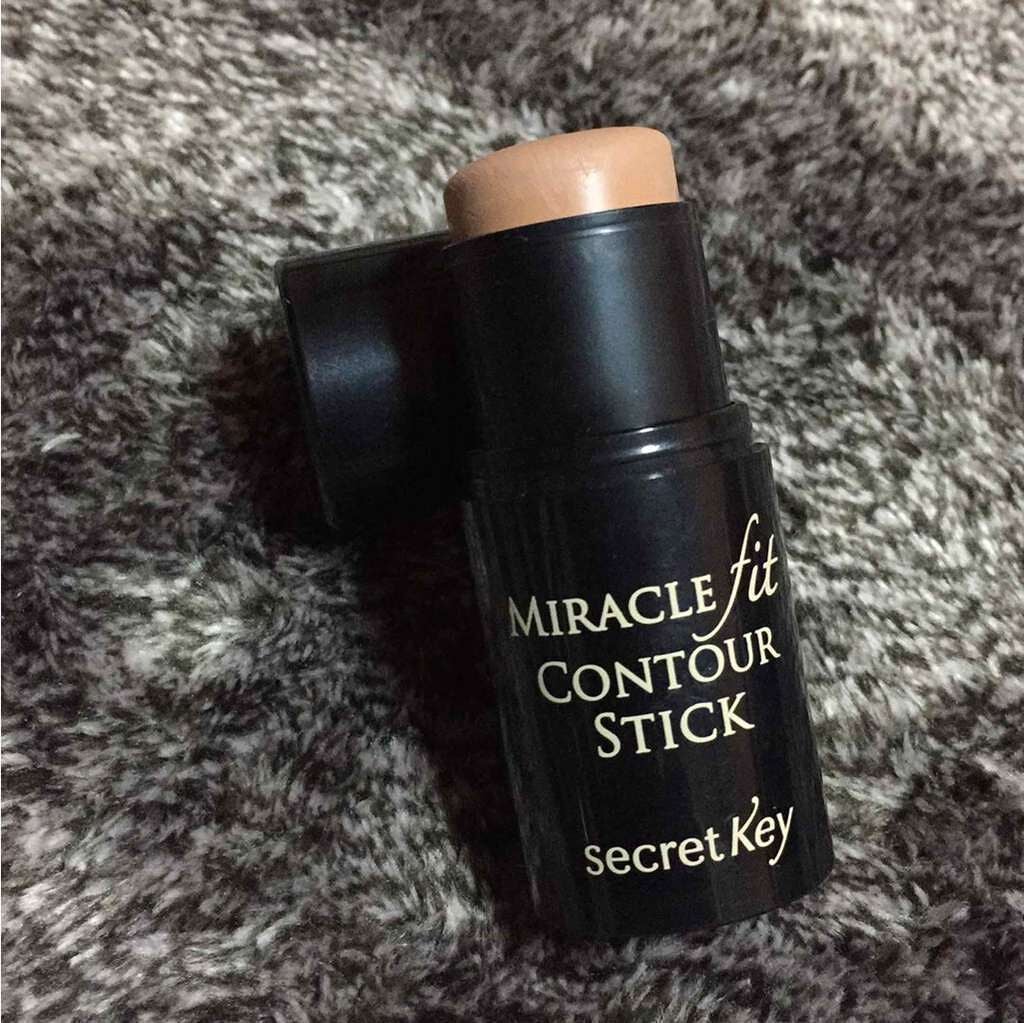 ayu on LIPS 「SecretKeyMIRACLEfitCONTOURSTICK..」(1枚目)