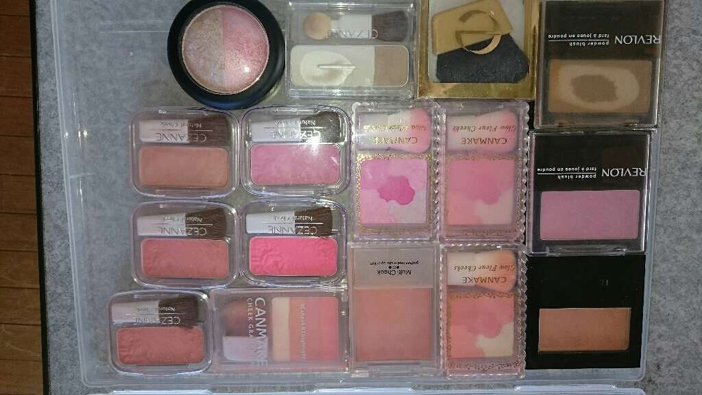 グロウフルールチークス/キャンメイク/パウダーチークを使ったクチコミ（1枚目）