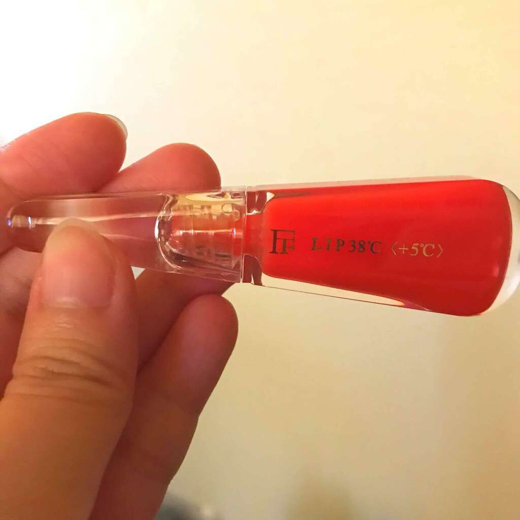 38°C / 99°F リップトリートメント (リップ美容液)/UZU BY FLOWFUSHI/リップケアを使ったクチコミ(1枚目)