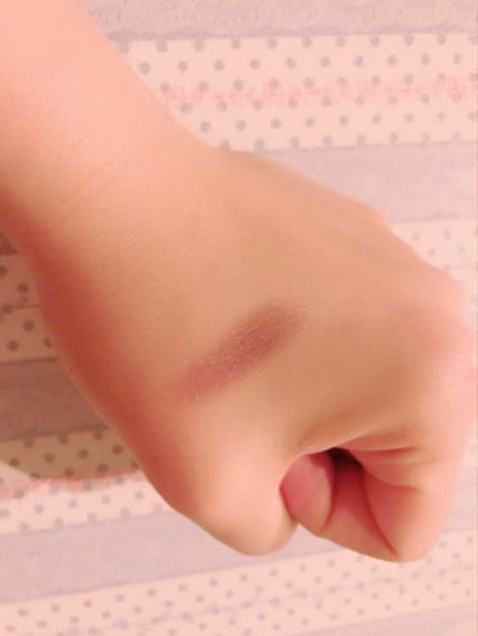 アリュールド シングル アイシャドウ/DAZZSHOP/単色アイシャドウの動画クチコミ2つ目