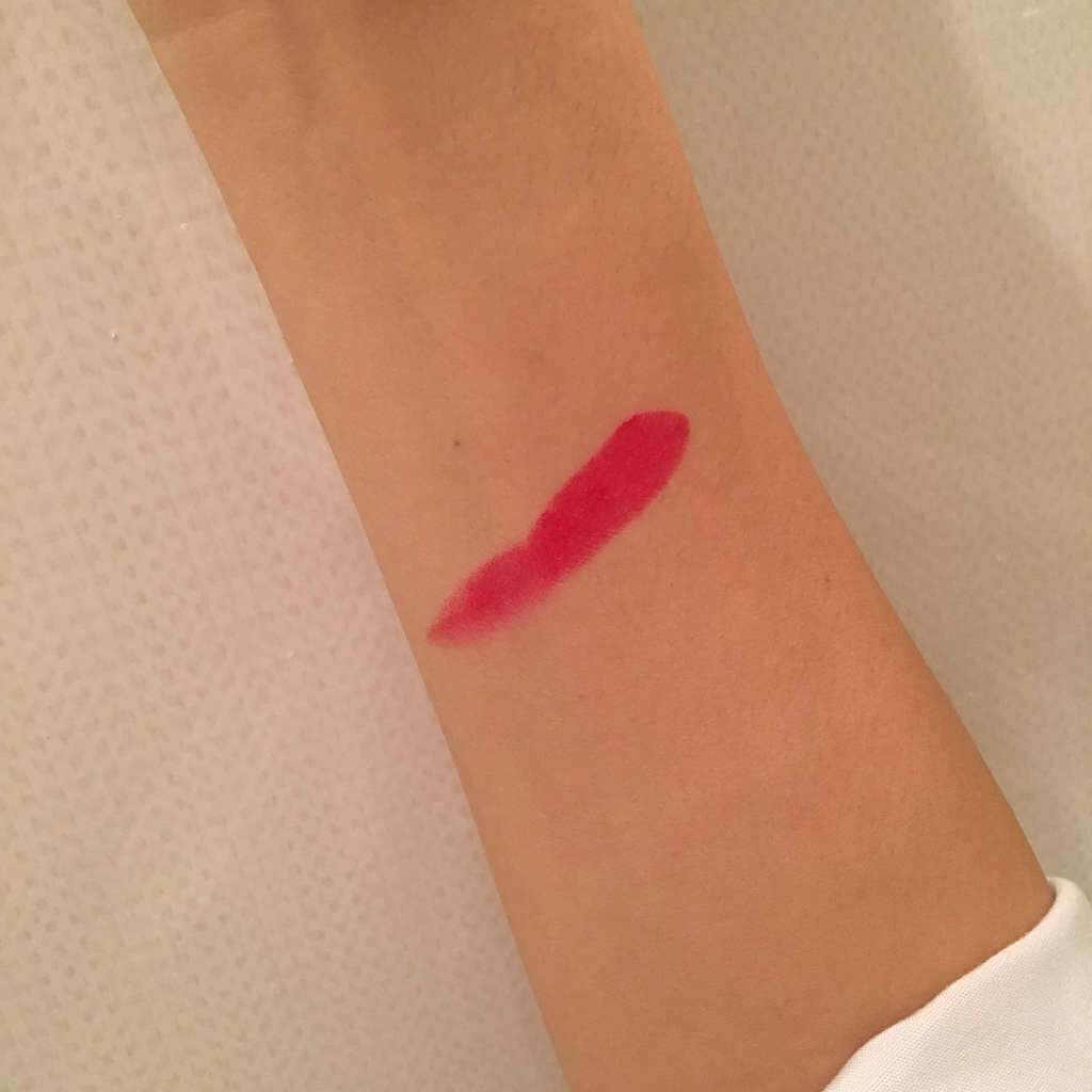 スーパー ラストラス リップスティック/REVLON/口紅を使ったクチコミ（2枚目）