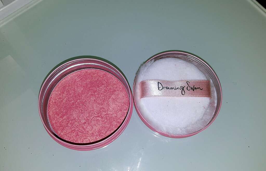 ドリーミングスワン アイ＆チーク/ETUDE/パウダーチークを使ったクチコミ（2枚目）