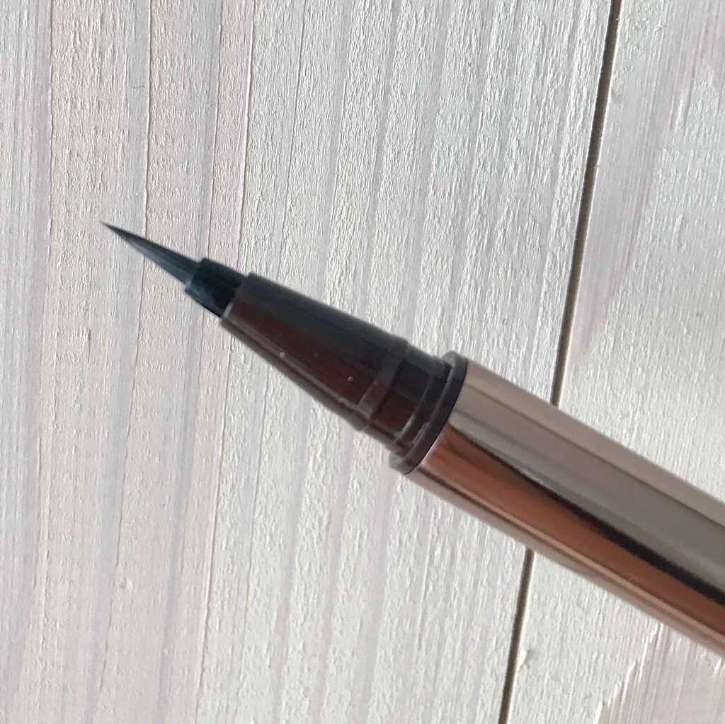 ラブ・ライナー リキッドアイライナーR3/ラブ・ライナー/リキッドアイライナーを使ったクチコミ(2枚目)