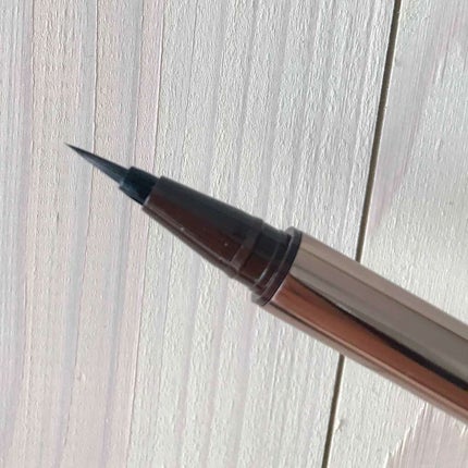 ラブ・ライナー リキッドアイライナーR3/ラブ・ライナー/リキッドアイライナーを使ったクチコミ(2枚目)