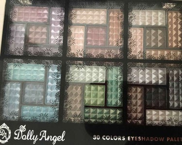 30COLORSEYESHADOWPALETTE/Dolly Angel/パウダーアイシャドウを使ったクチコミ（1枚目）