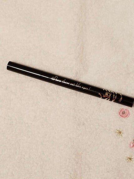 キャットルック リキッドライナー/インテグレート/リキッドアイライナーを使ったクチコミ(1枚目)