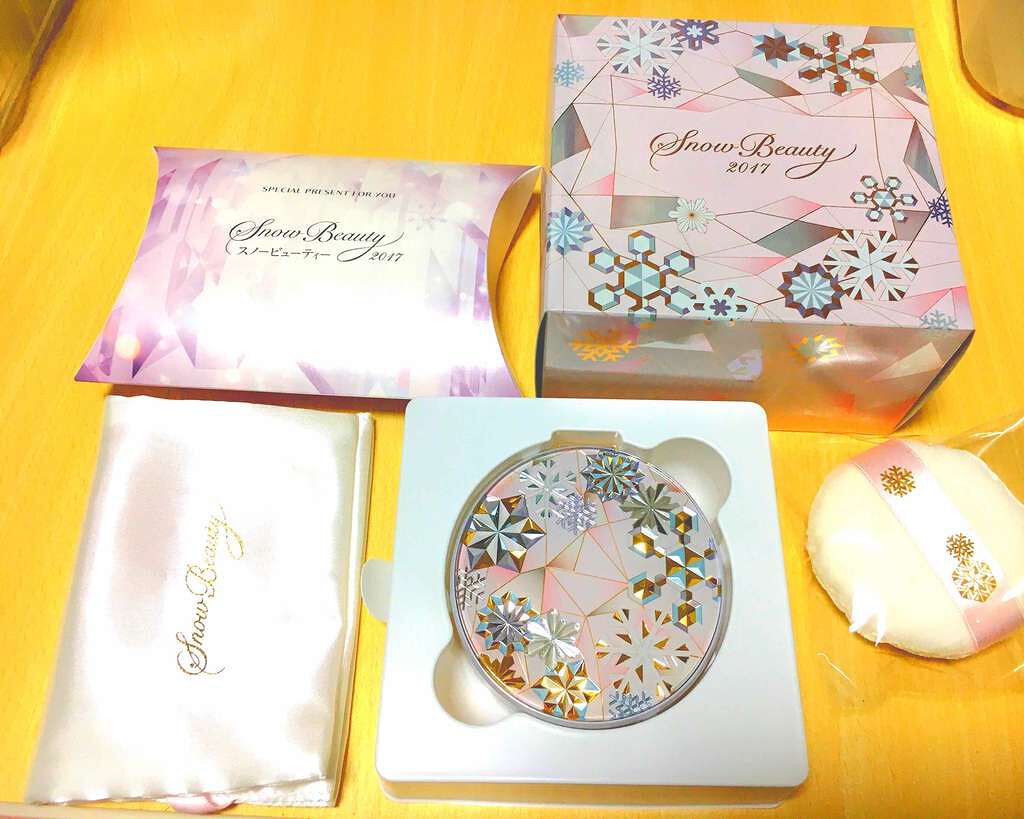 スノービューティー ホワイトニング フェースパウダー 2017/スノービューティー/プレストパウダーを使ったクチコミ(1枚目)