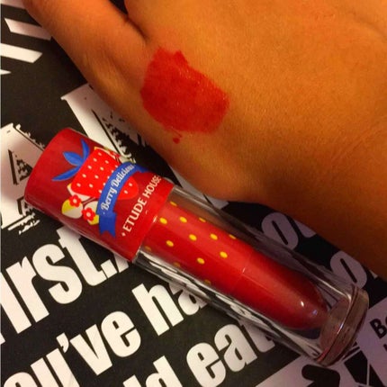 ベリーデリシャス カラーイン リキッドリップジューシー/ETUDE/口紅を使ったクチコミ(1枚目)