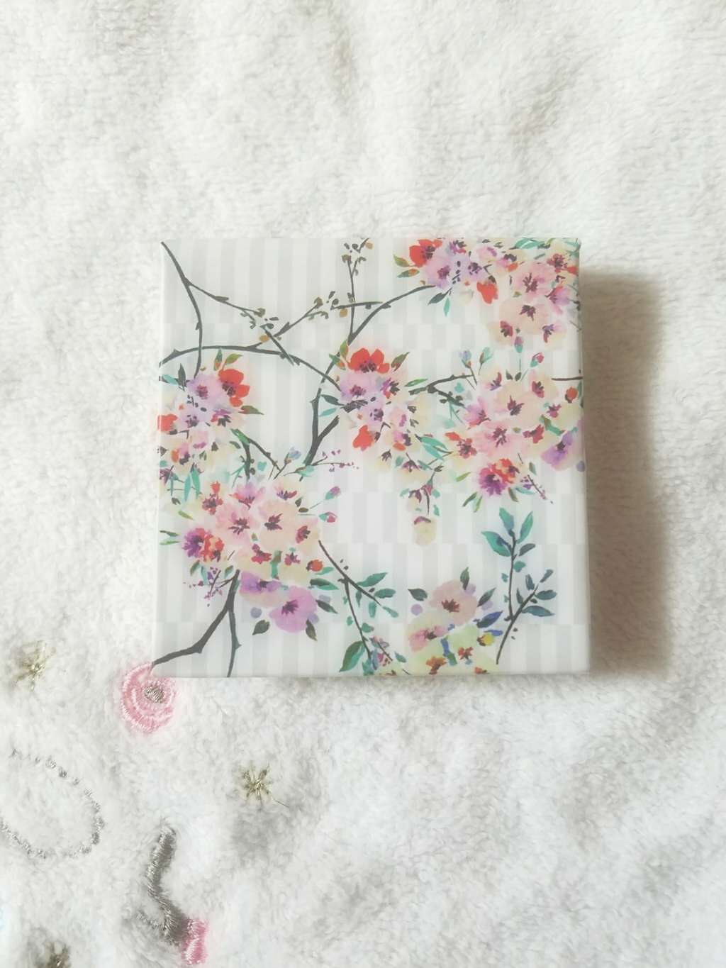 パウダー ブラッシュ/PAUL & JOE BEAUTE/パウダーチークを使ったクチコミ(1枚目)