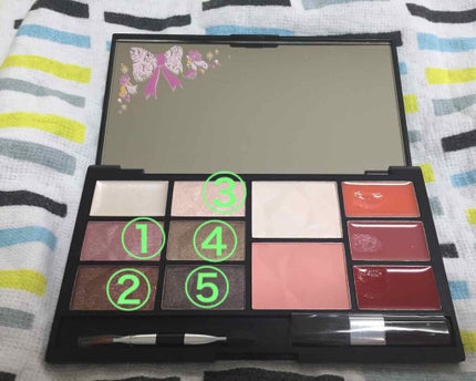 DEMO マルチパレット ソフトブラウンコレクション/IT'S DEMO/ジェル・クリームアイシャドウを使ったクチコミ(3枚目)