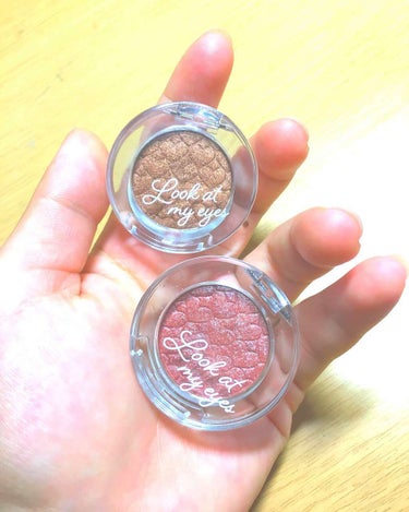 🌟ETUDEHOUSE🌟

Look at my eyes
㊤BR402 ブラウン系
㊦PK006 ピンク系

㊤
とりあえずとても発色がいいです！！！
見たまま発色してくれて、買うときにも一発で決めら