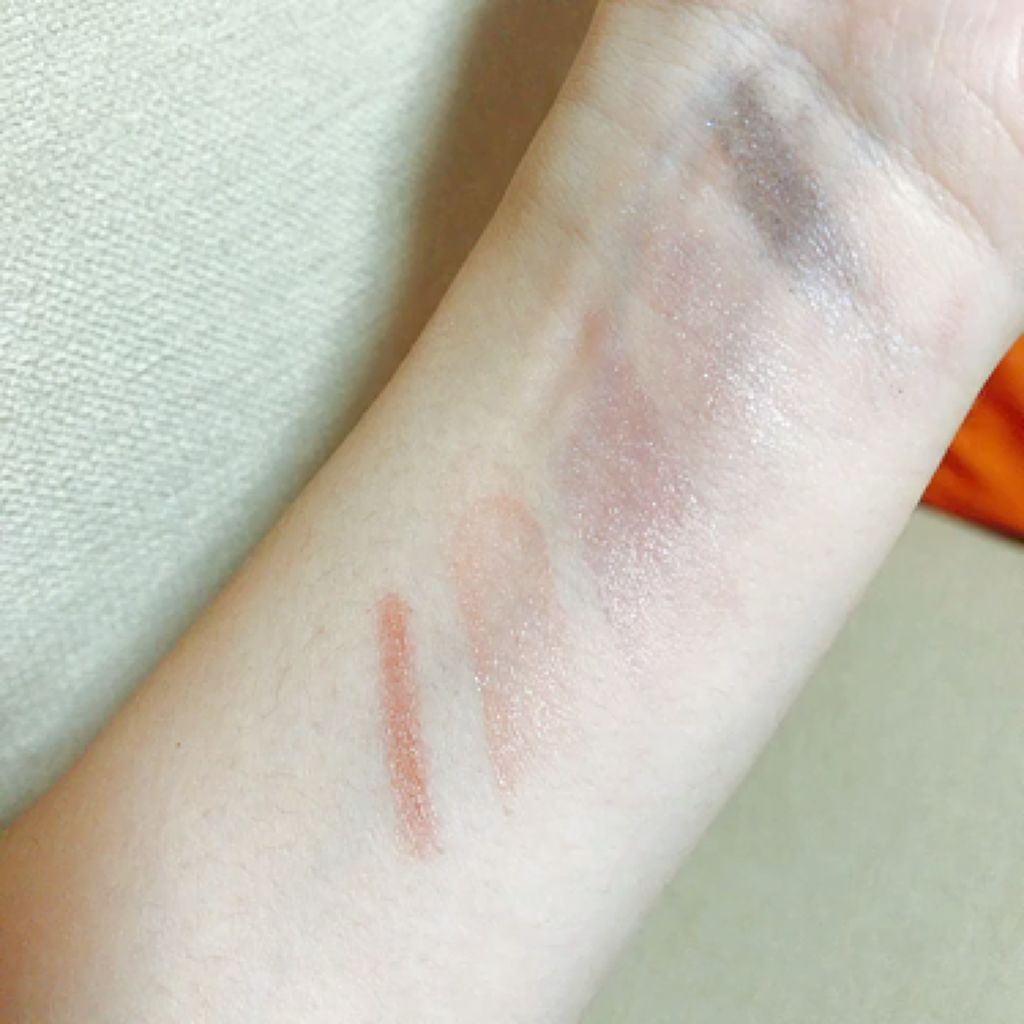 デュアルアイカラー クリーム＆パウダー/リンメル ロンドン/ジェル・クリームアイシャドウの動画クチコミ5つ目