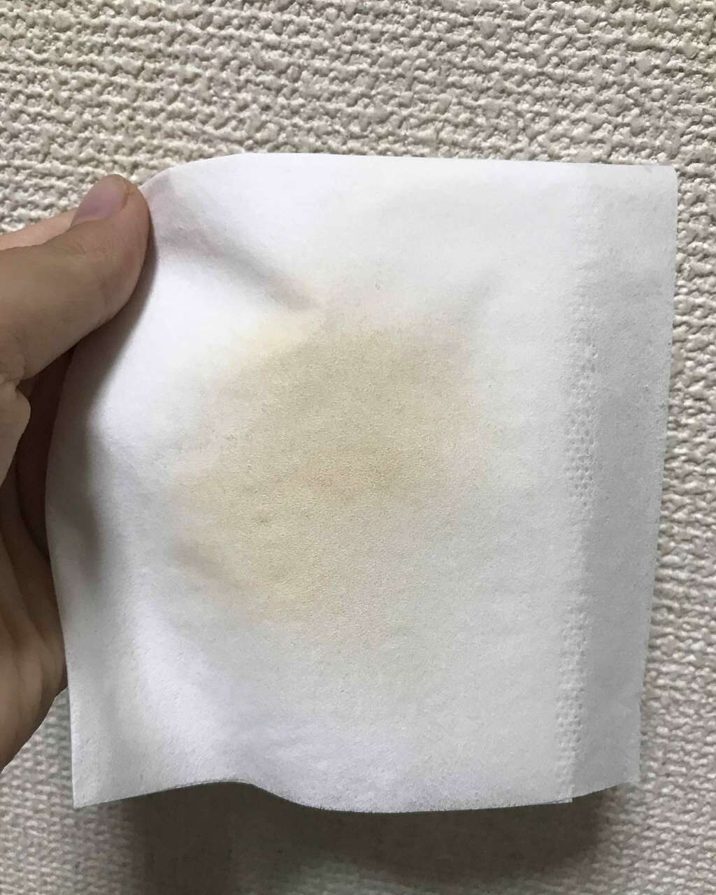 エアリータッチパウダー/クラブ/プレストパウダーを使ったクチコミ(4枚目)