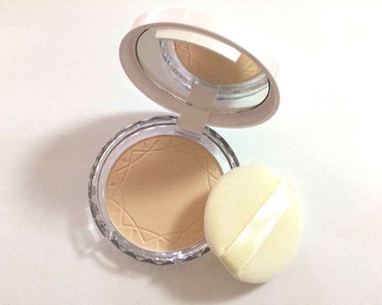 UVクリアフェイスパウダー/CEZANNE/プレストパウダーを使ったクチコミ(2枚目)