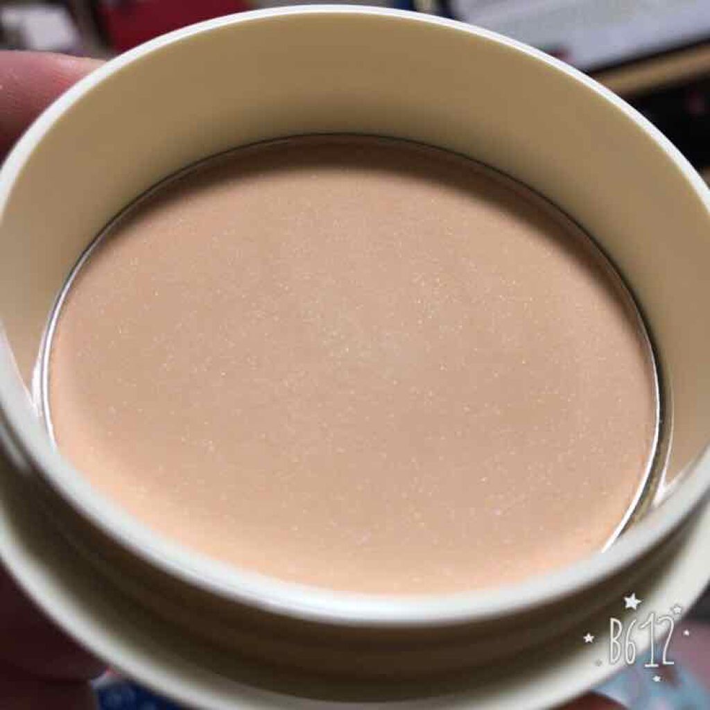 フェイスパウダー ハイカバー 白肌オークル/クリアラスト/プレストパウダーを使ったクチコミ(2枚目)