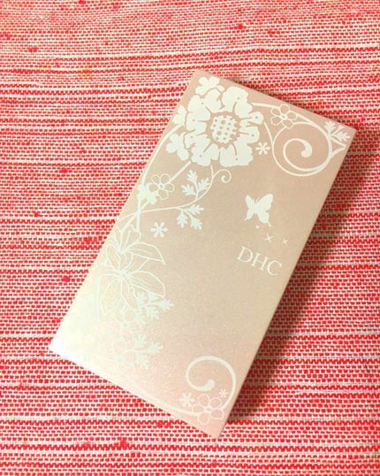 DHC アイシャドウパレット ミラー・チップ付きのクチコミ「DHCのアイシャドウパレット、GD04番ブラウン系のカラー
どの色も普段使いしやすいカラーで.....」(1枚目)