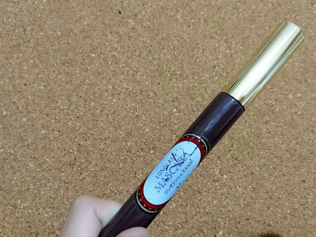 DAISO ロングラッシュマスカラ