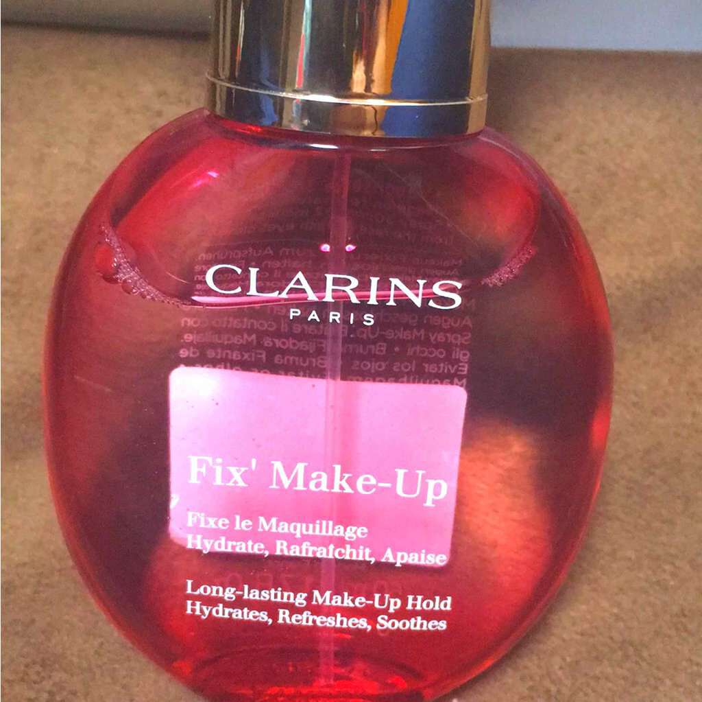 フィックス メイクアップ/CLARINS/ミスト状化粧水を使ったクチコミ(1枚目)