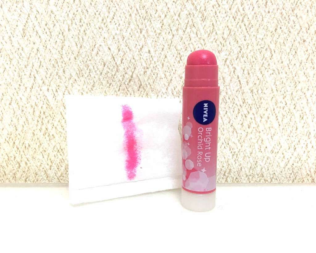 モイストピュアカラーリップ/ニベア/リップクリームを使ったクチコミ（2枚目）