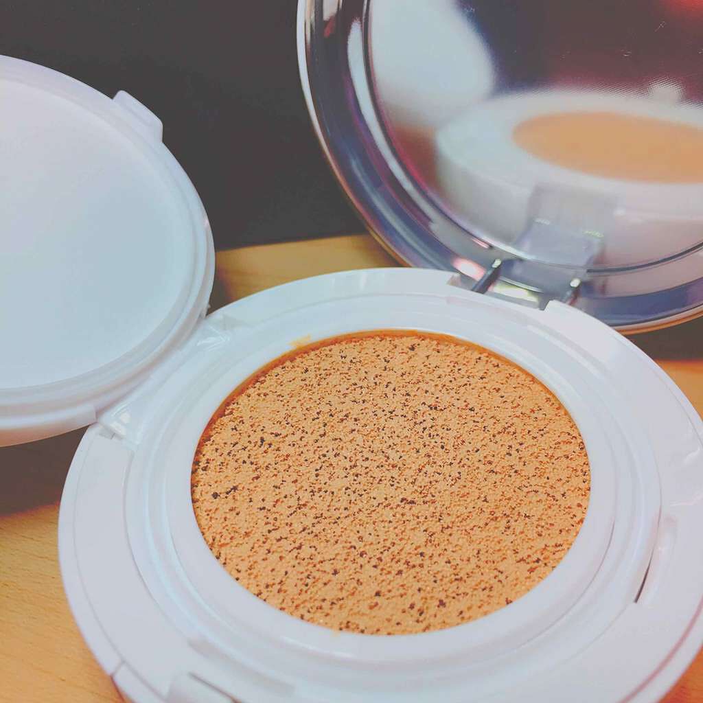 ピュアエッセンス クッションコンパクト/JILL STUART/クッションファンデーションを使ったクチコミ(3枚目)