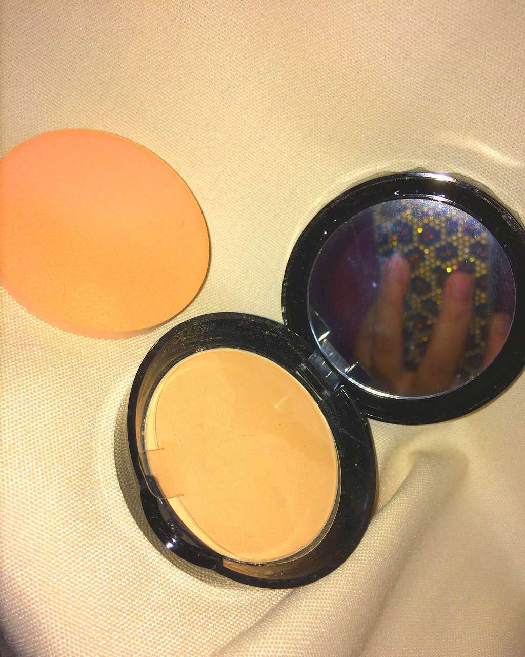 エルファー プリンセスパウダーファンデーション/DAISO/パウダーファンデーションを使ったクチコミ（2枚目）