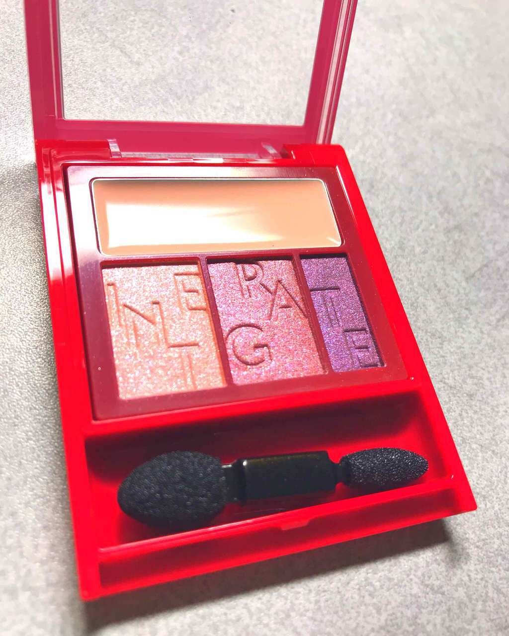 アクセントカラーアイズ CC/インテグレート/アイシャドウパレットを使ったクチコミ(2枚目)