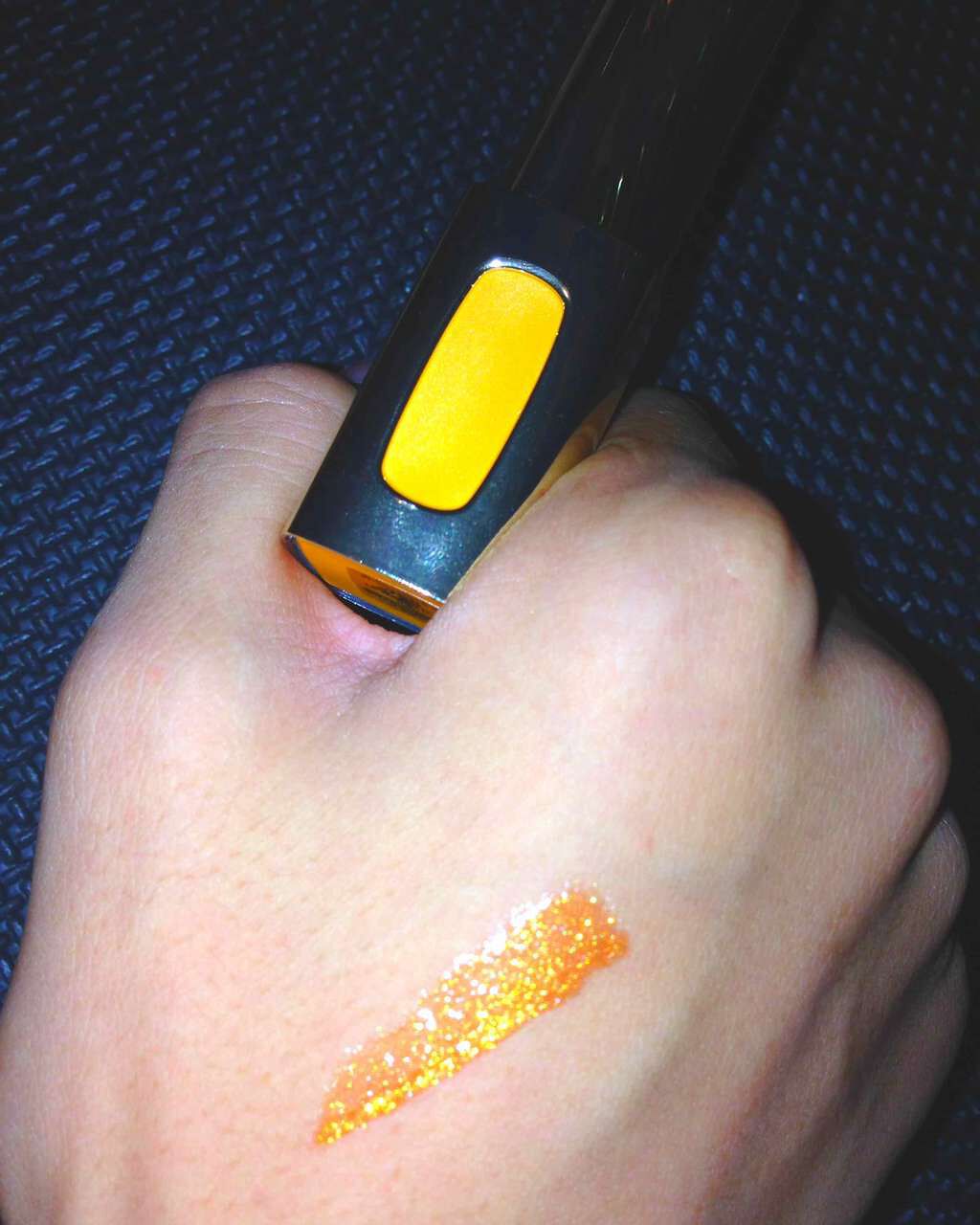 カラーリッシュ エクストラルージュ/ロレアル パリ/口紅を使ったクチコミ(1枚目)