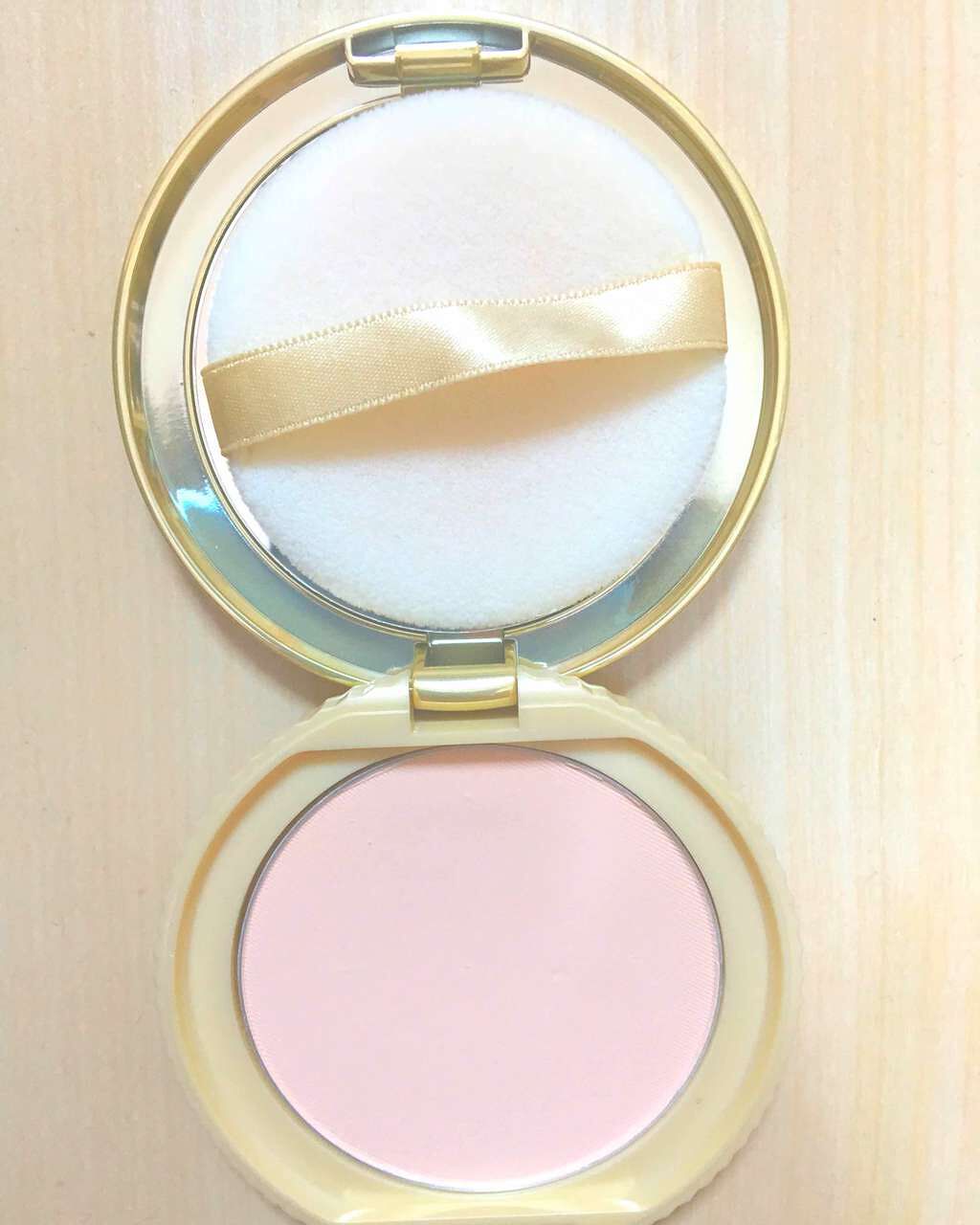 【旧品】マシュマロフィニッシュパウダー/キャンメイク/プレストパウダーを使ったクチコミ(2枚目)