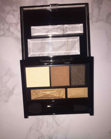 ブラウンシェードアイズN/KATE/アイシャドウパレットを使ったクチコミ(2枚目)