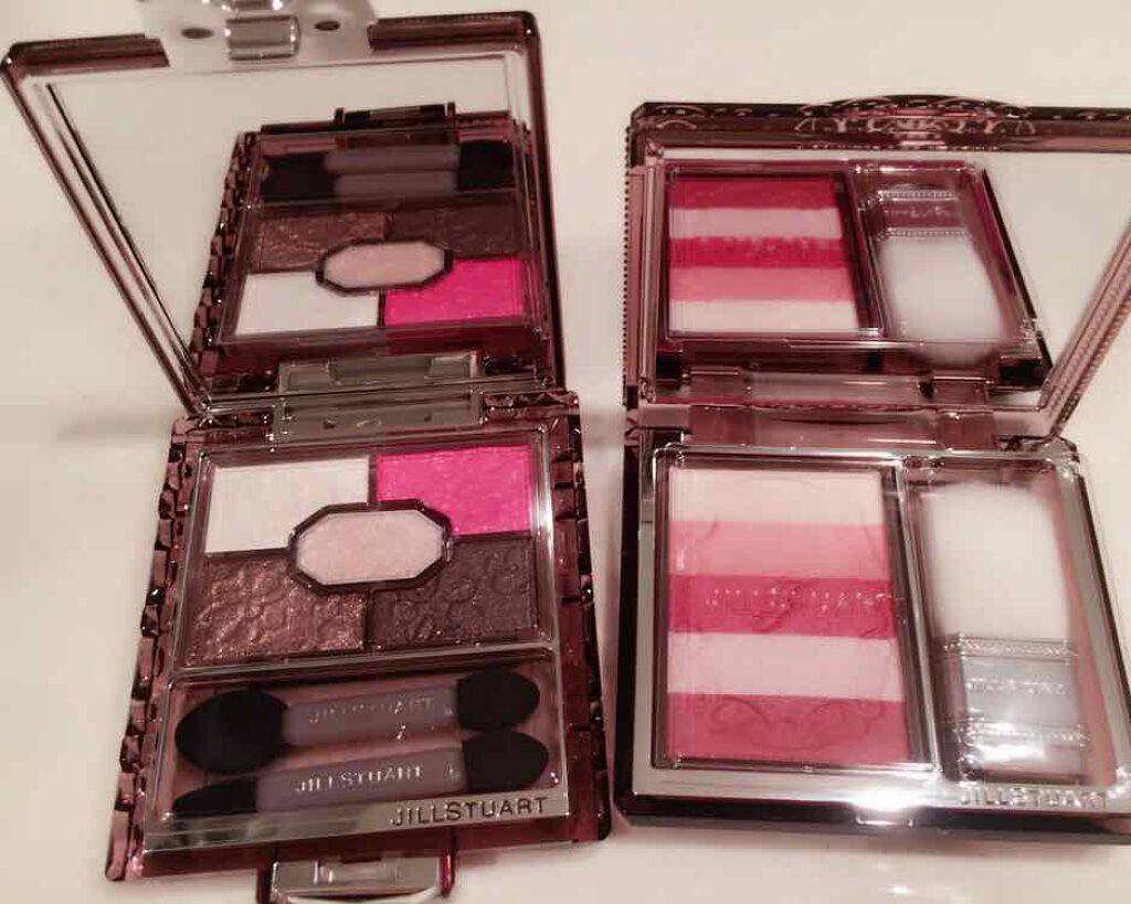 ブルーミングデュー オイルインブラッシュ/JILL STUART/パウダーチークを使ったクチコミ（1枚目）