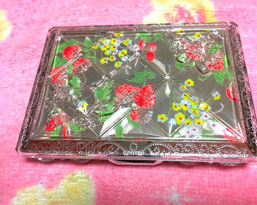 ヌードクチュールアイズ/JILL STUART/アイシャドウパレットを使ったクチコミ（2枚目）