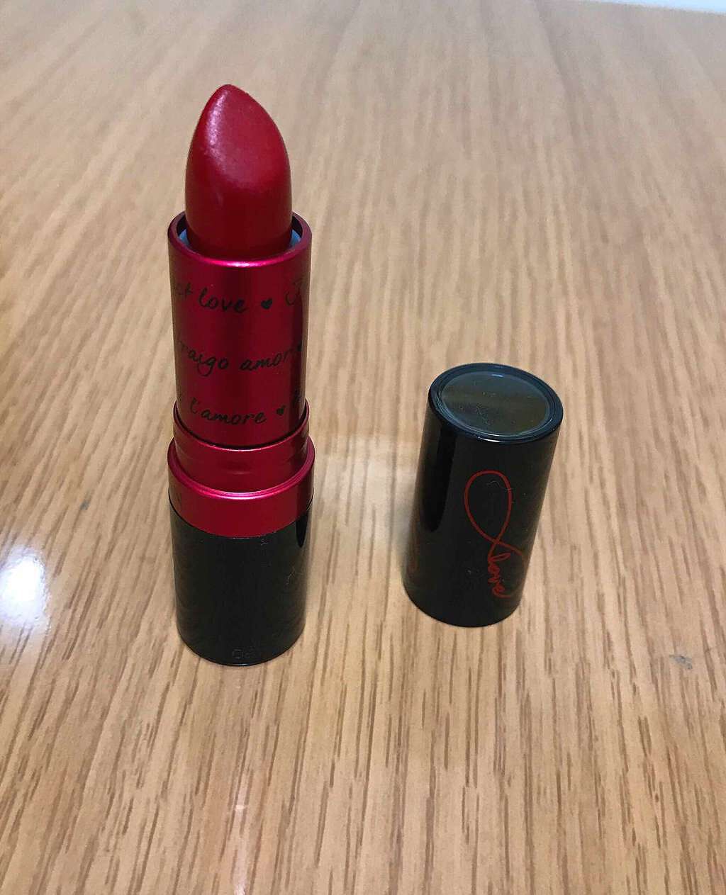 スーパー ラストラス リップスティック/REVLON/口紅を使ったクチコミ(2枚目)