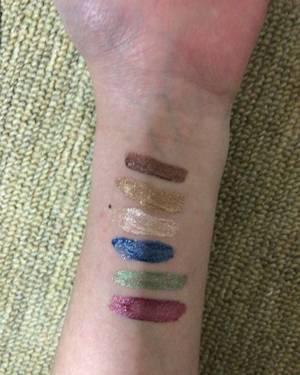 キャンドゥ スターライトアイグロスのクチコミ「キャンドゥ新作のStarlight Eye Glossを全色購入したのでレビューします。
画像.....」(2枚目)