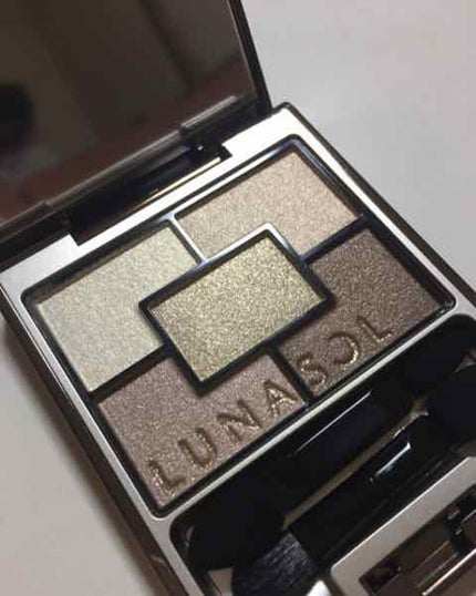 スパークリングアイズ/LUNASOL/アイシャドウパレットを使ったクチコミ(2枚目)