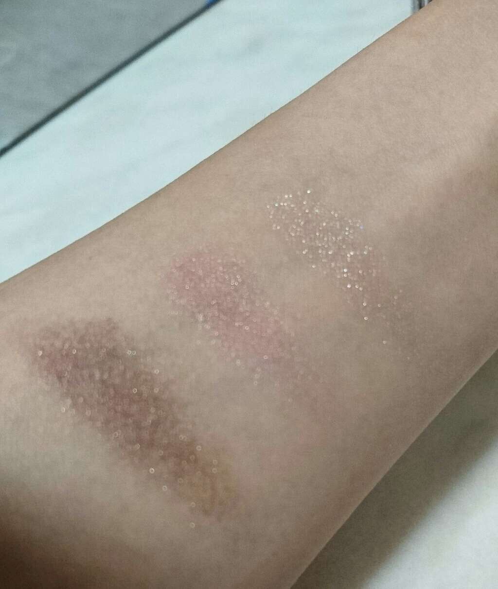 ジューシーピュアアイズ/キャンメイク/アイシャドウパレットを使ったクチコミ(3枚目)