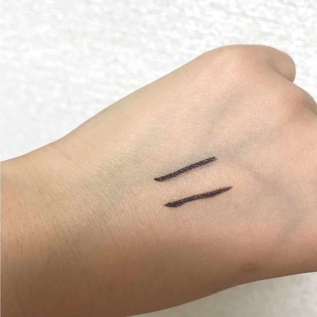 モテライナー リキッド/UZU BY FLOWFUSHI/リキッドアイライナーを使ったクチコミ(2枚目)