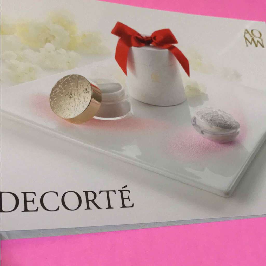 AQ MW フェイスパウダー 11 luminary ivory/DECORTÉ/ルースパウダーを使ったクチコミ（1枚目）